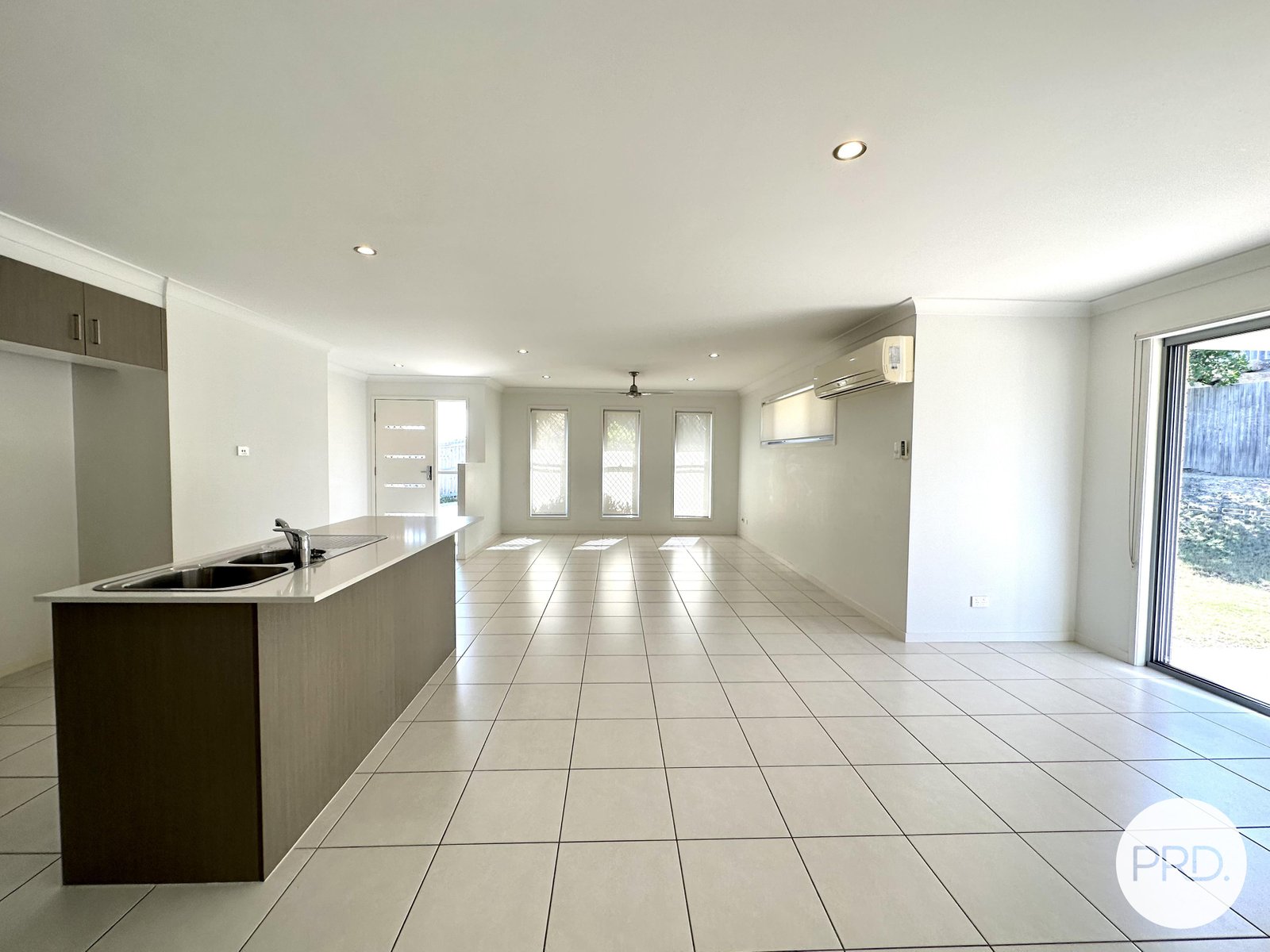 2/20 Boonderee Place NEW AUCKLAND 8