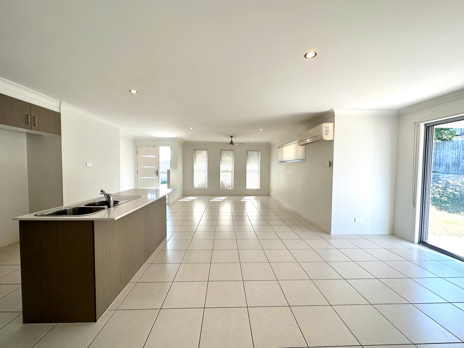2/20 Boonderee Place NEW AUCKLAND 3