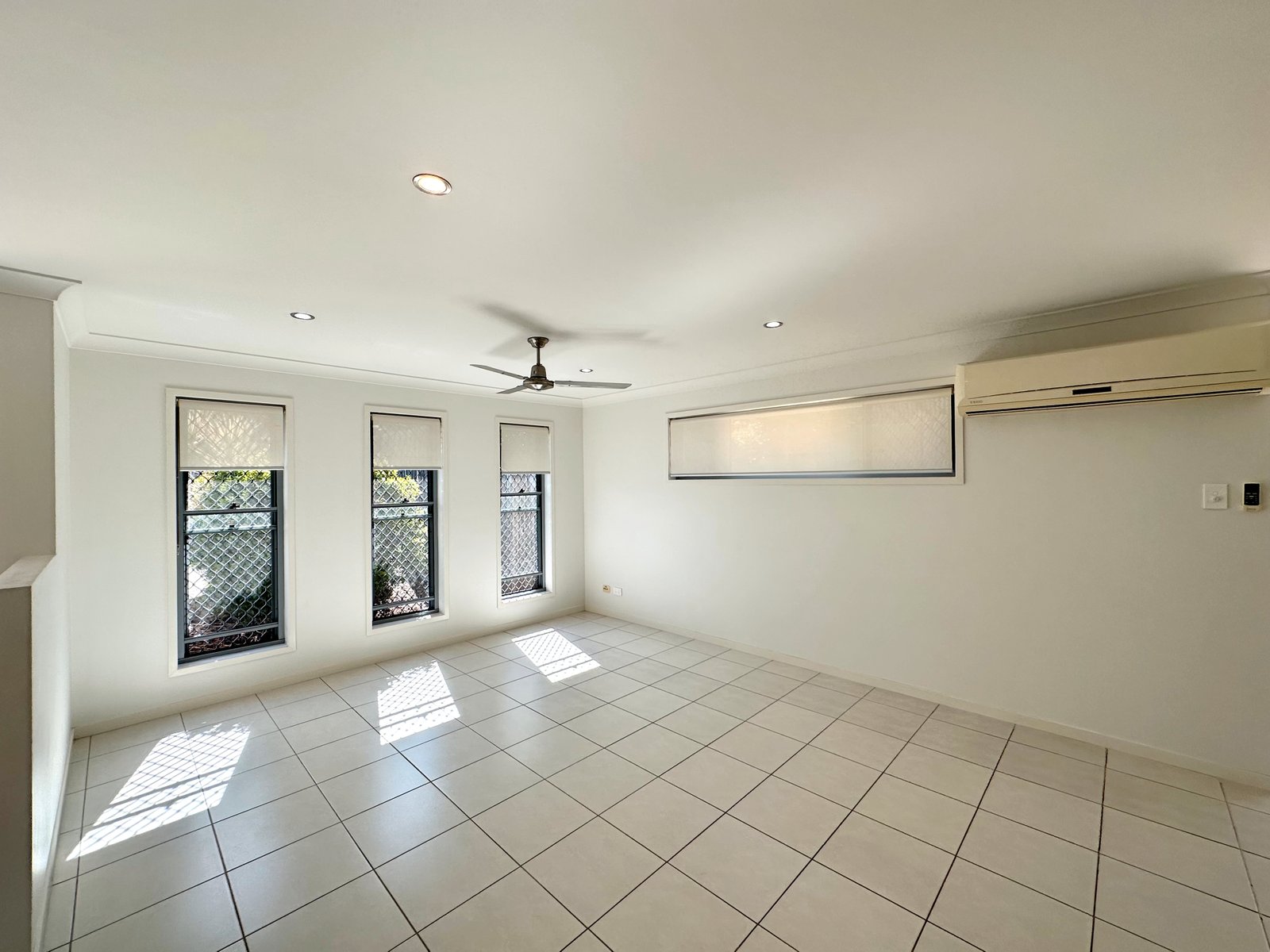 2/20 Boonderee Place NEW AUCKLAND 17