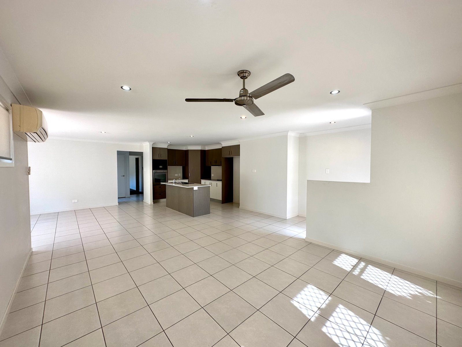 2/20 Boonderee Place NEW AUCKLAND 19