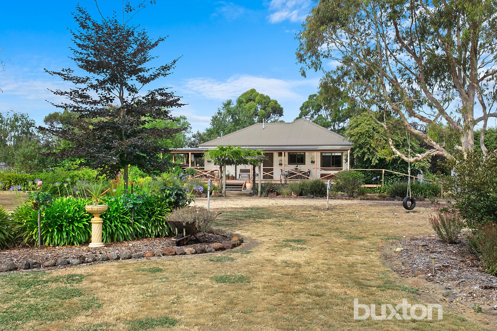 Gallery: 220 Buckley Road North