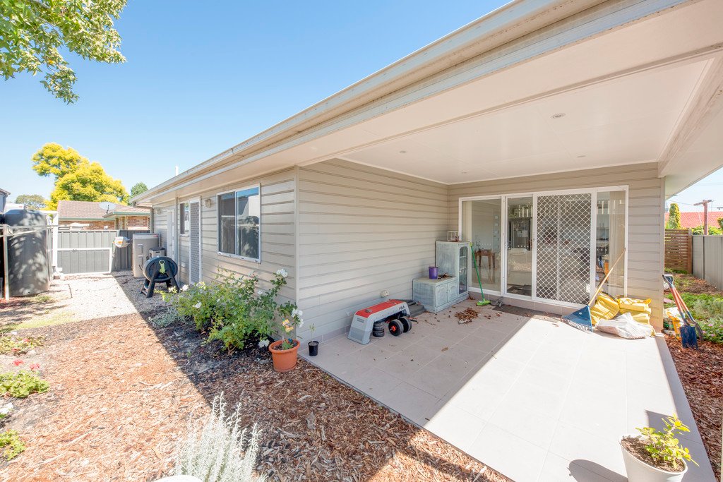 2/20 Darwin Street BERESFIELD 6