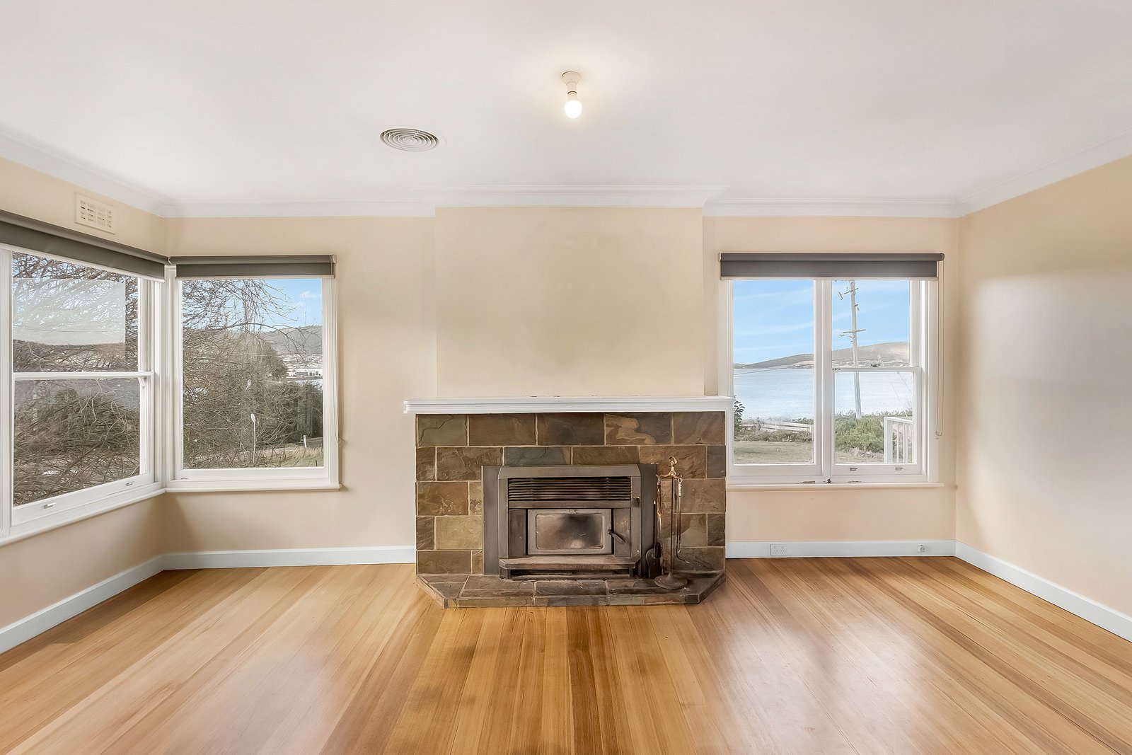 220 Droughty Point Road ROKEBY 3