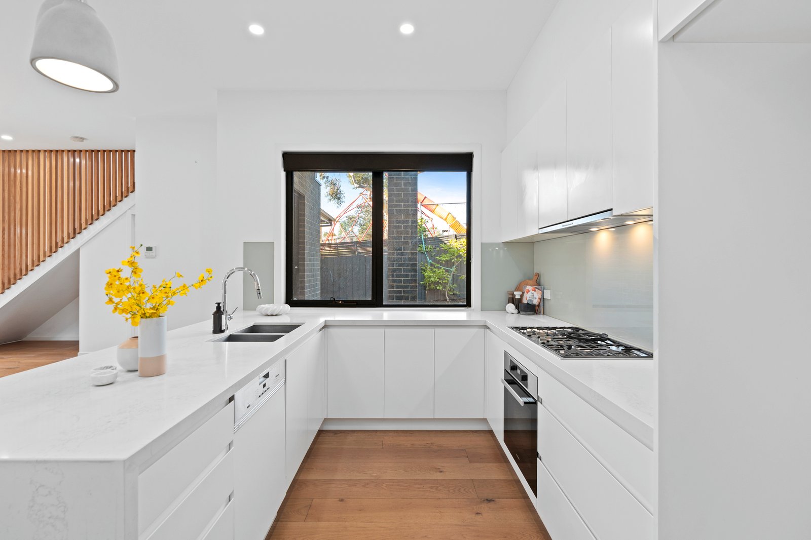 Gallery: 2/20 Grandview Grove