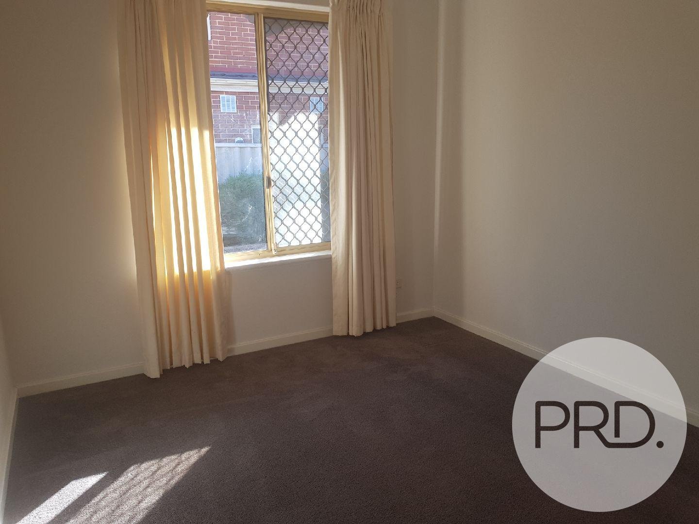 2/20 Haig Street TUART HILL 10