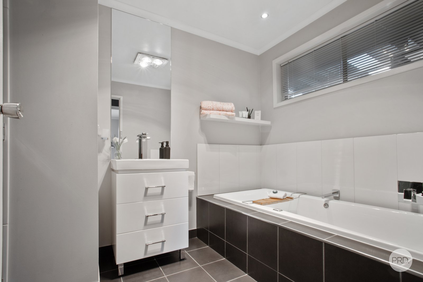 220 Holdsworth Road NORTH BENDIGO 11