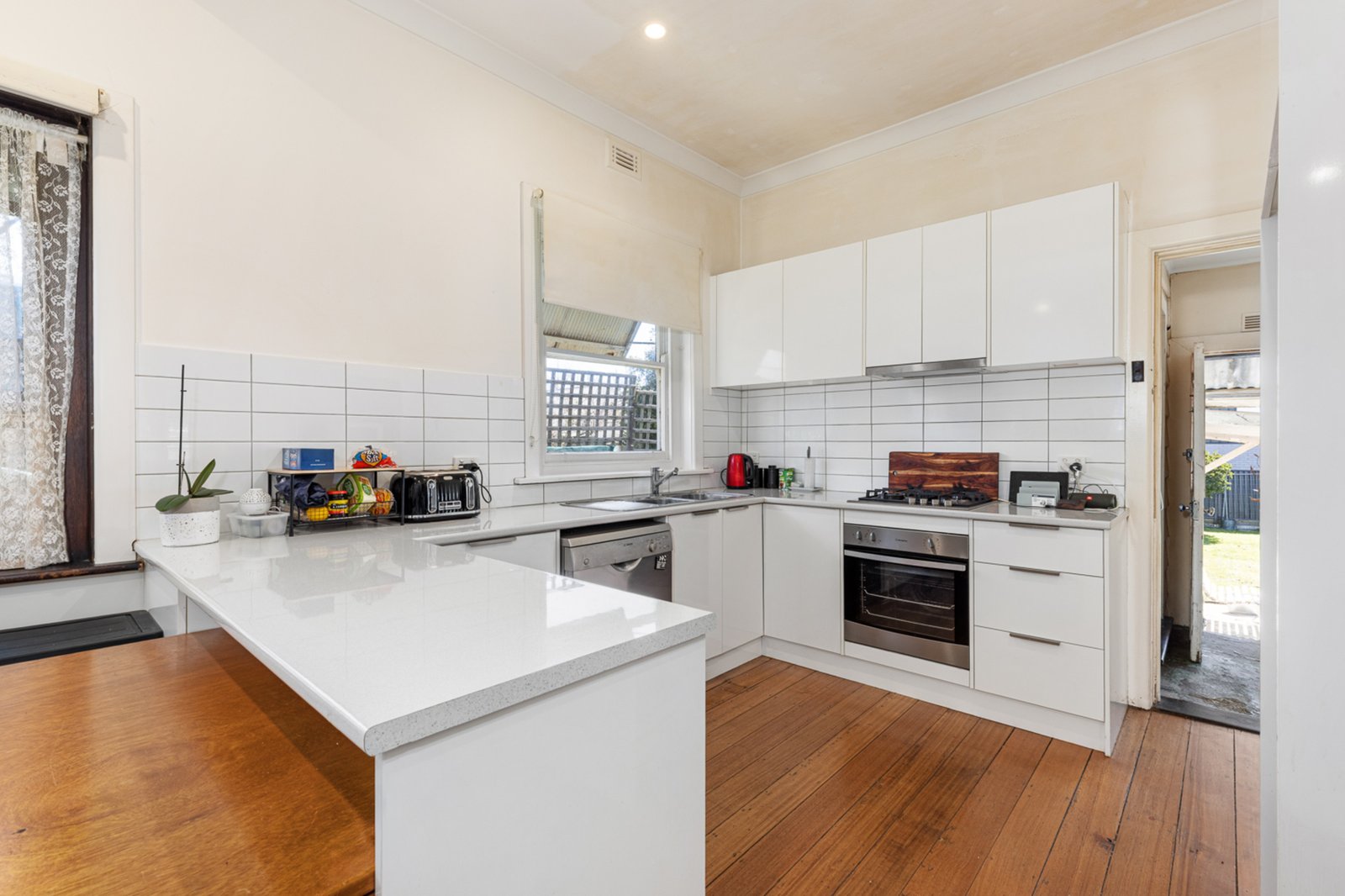 Gallery: 220 Howitt Street