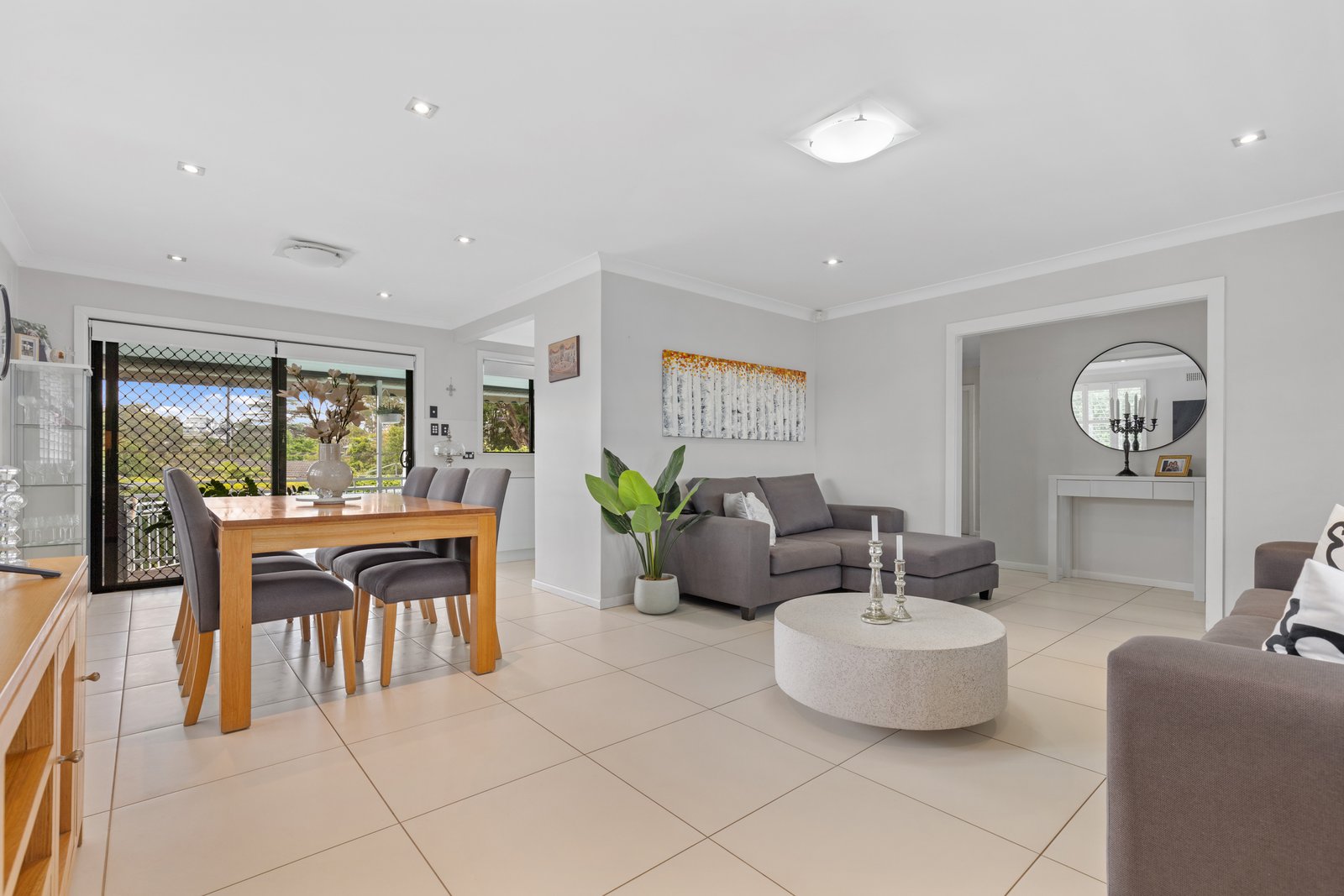 220 Lorraine Street PEAKHURST HEIGHTS 5