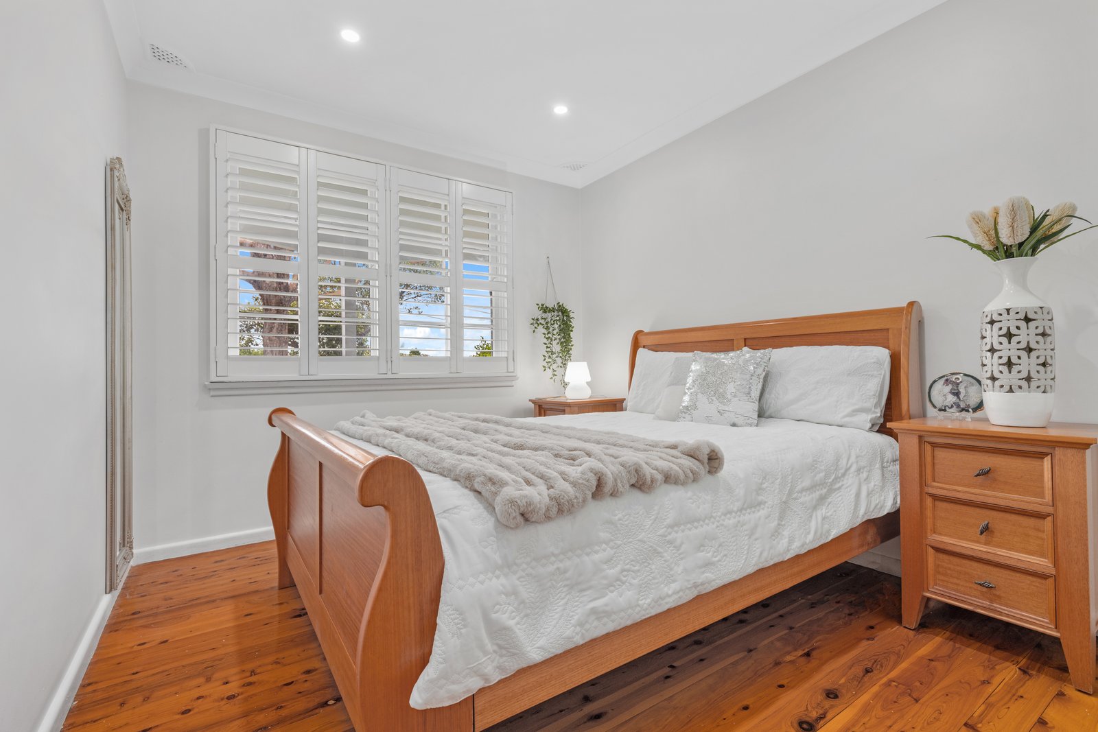 220 Lorraine Street PEAKHURST HEIGHTS 11
