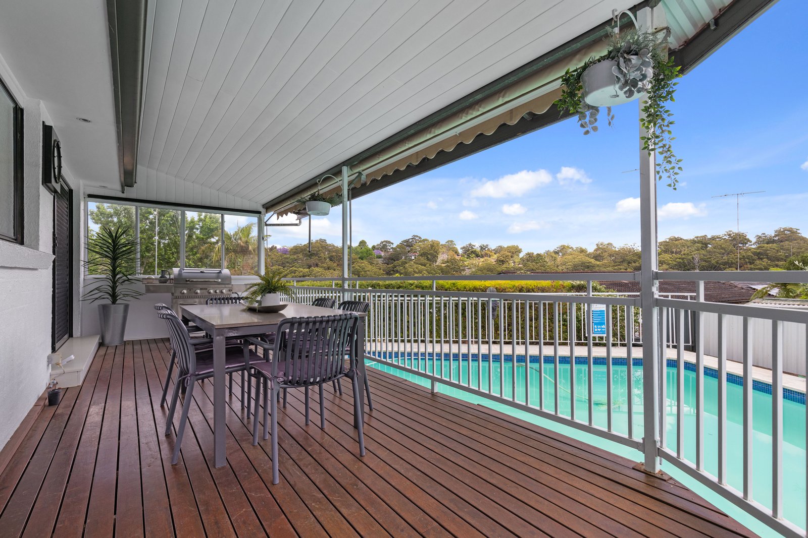 220 Lorraine Street PEAKHURST HEIGHTS 17