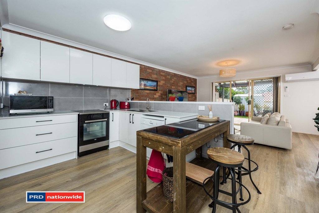 2/20 Mariner Crescent SALAMANDER BAY 2
