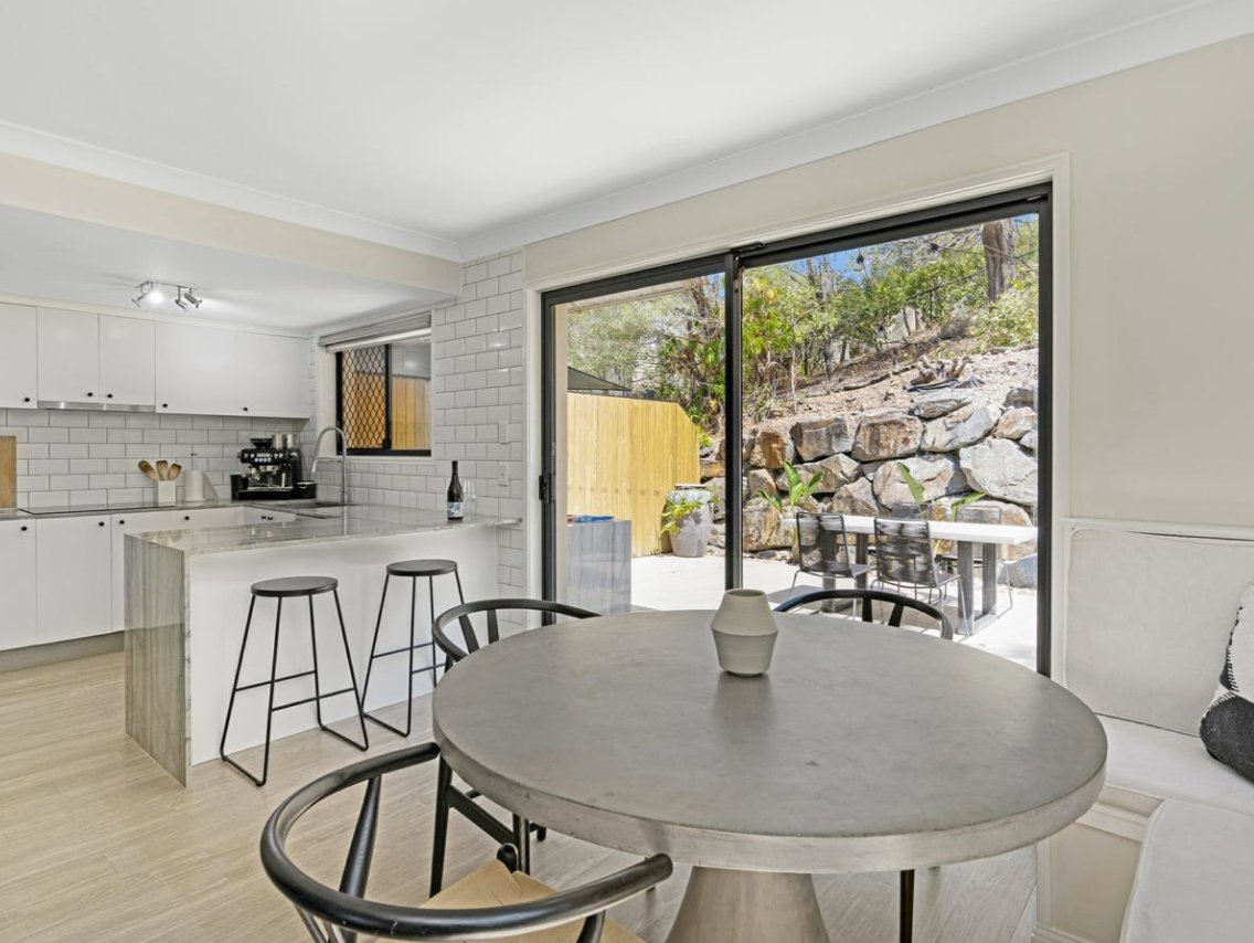 2/20 Paddington Drive CARRARA 4