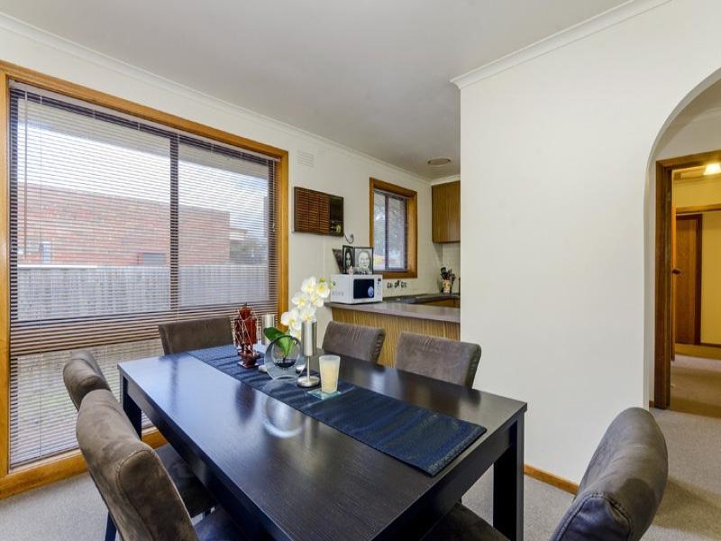 Gallery: 2/20 Peary Street