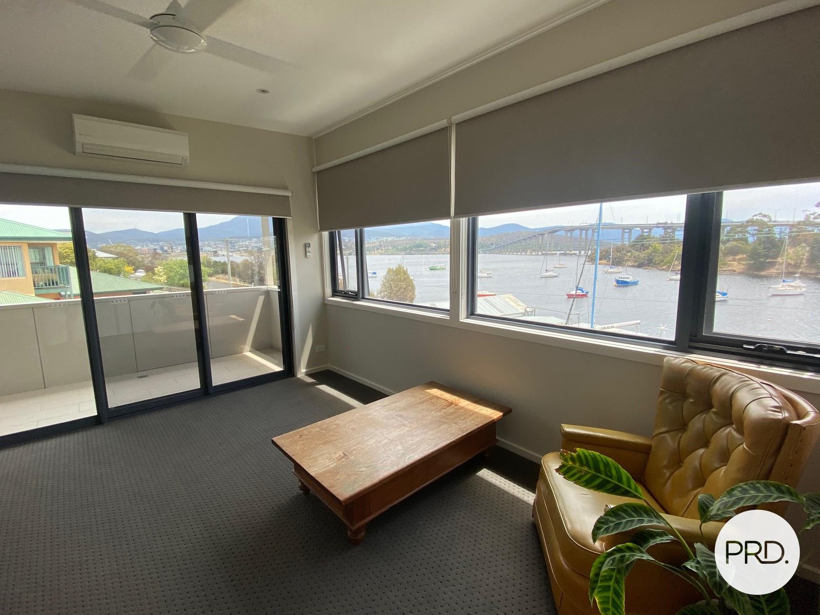 2/20 Rosny Esplanade ROSNY 15