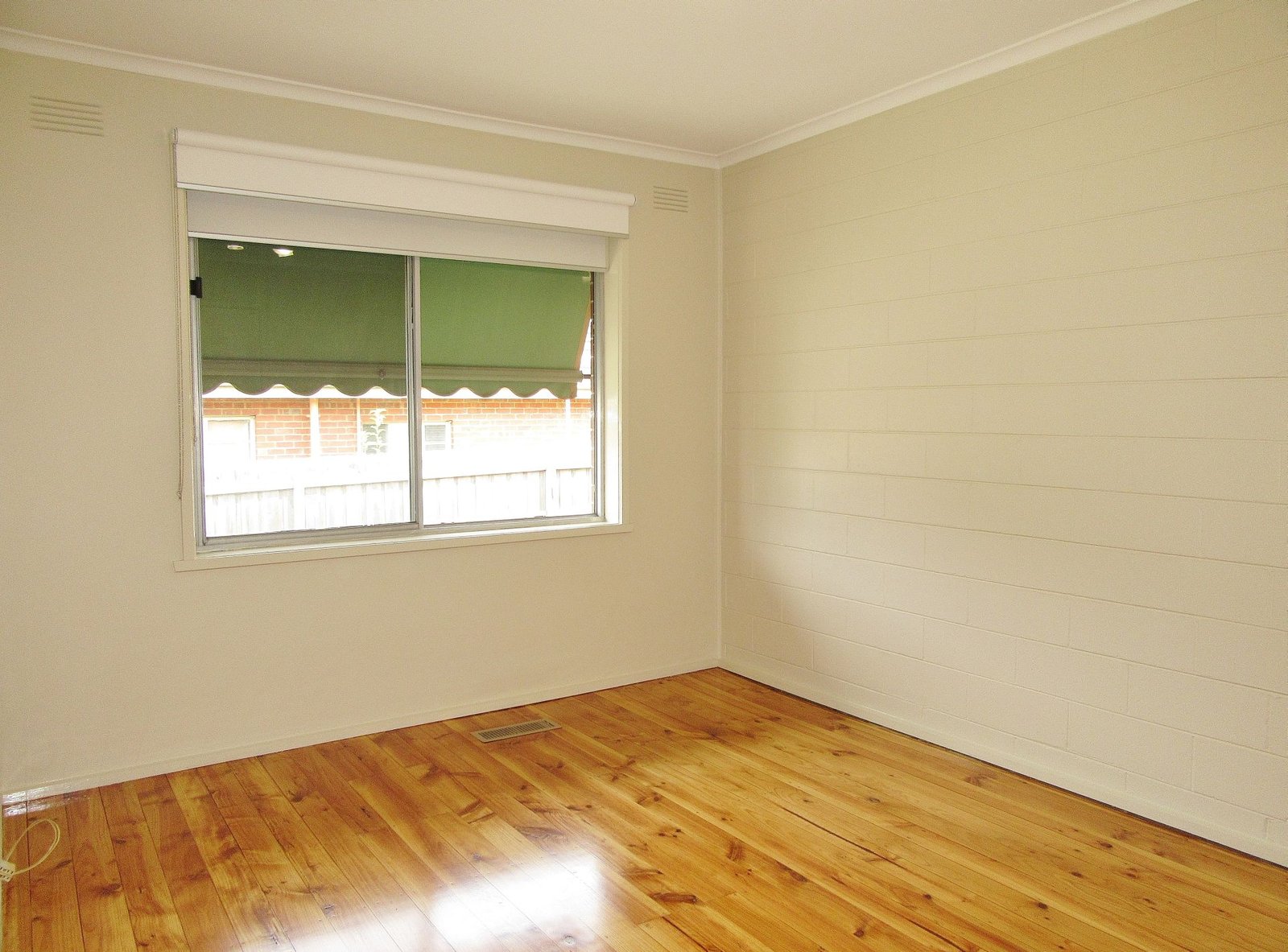 Gallery: 2/20 Sandford Street