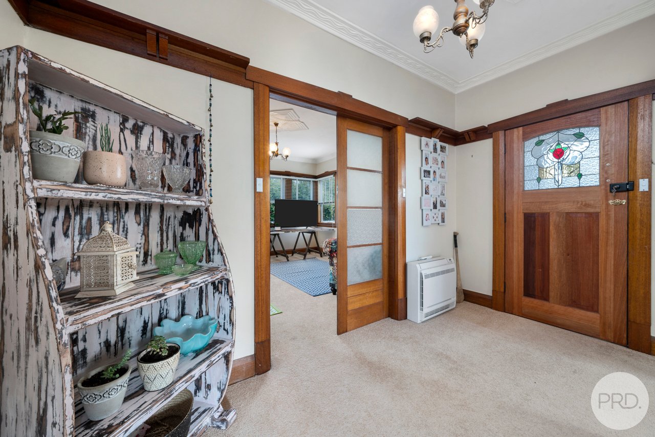 2/20 Shenstone Place MONTROSE 5