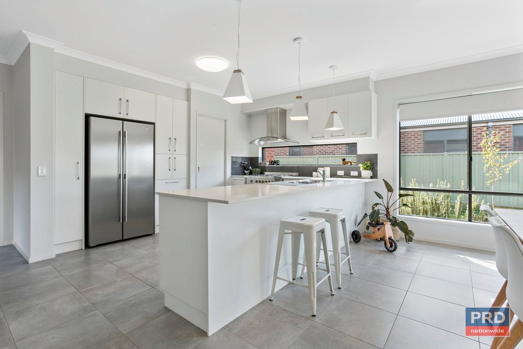 220 Station Street EPSOM 8