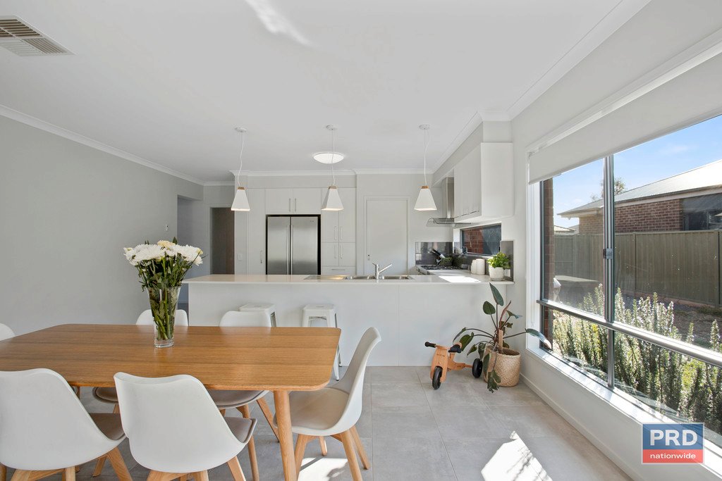 220 Station Street EPSOM 9