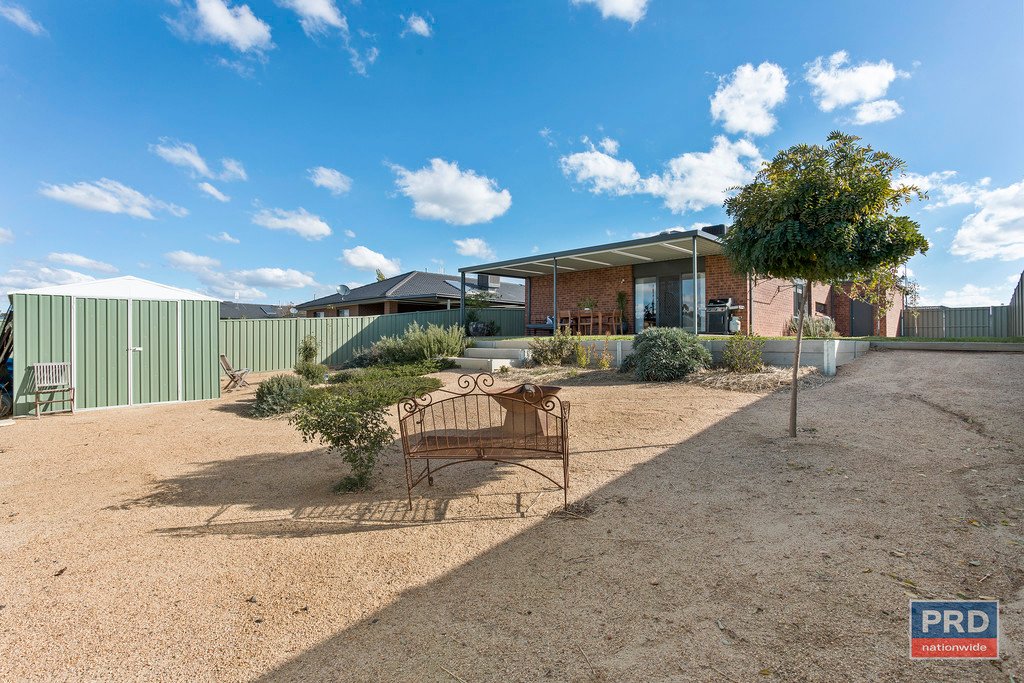 220 Station Street EPSOM 19