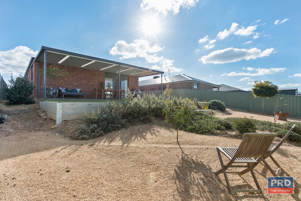 220 Station Street EPSOM 20