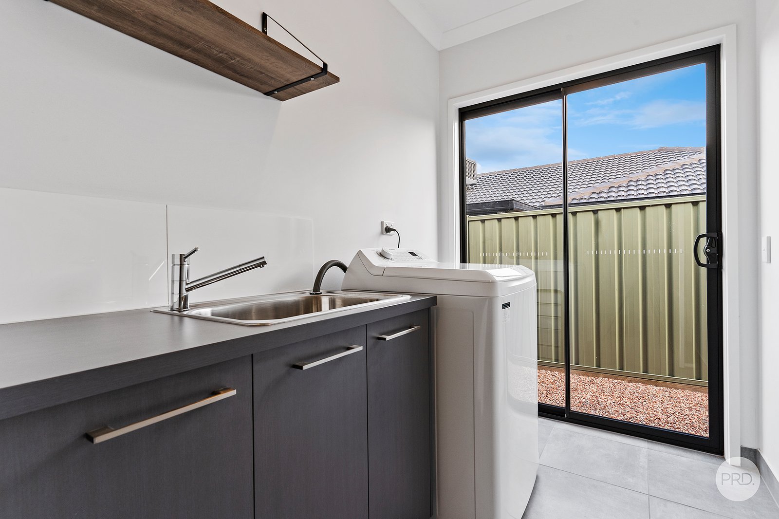 220 Station Street EPSOM 11