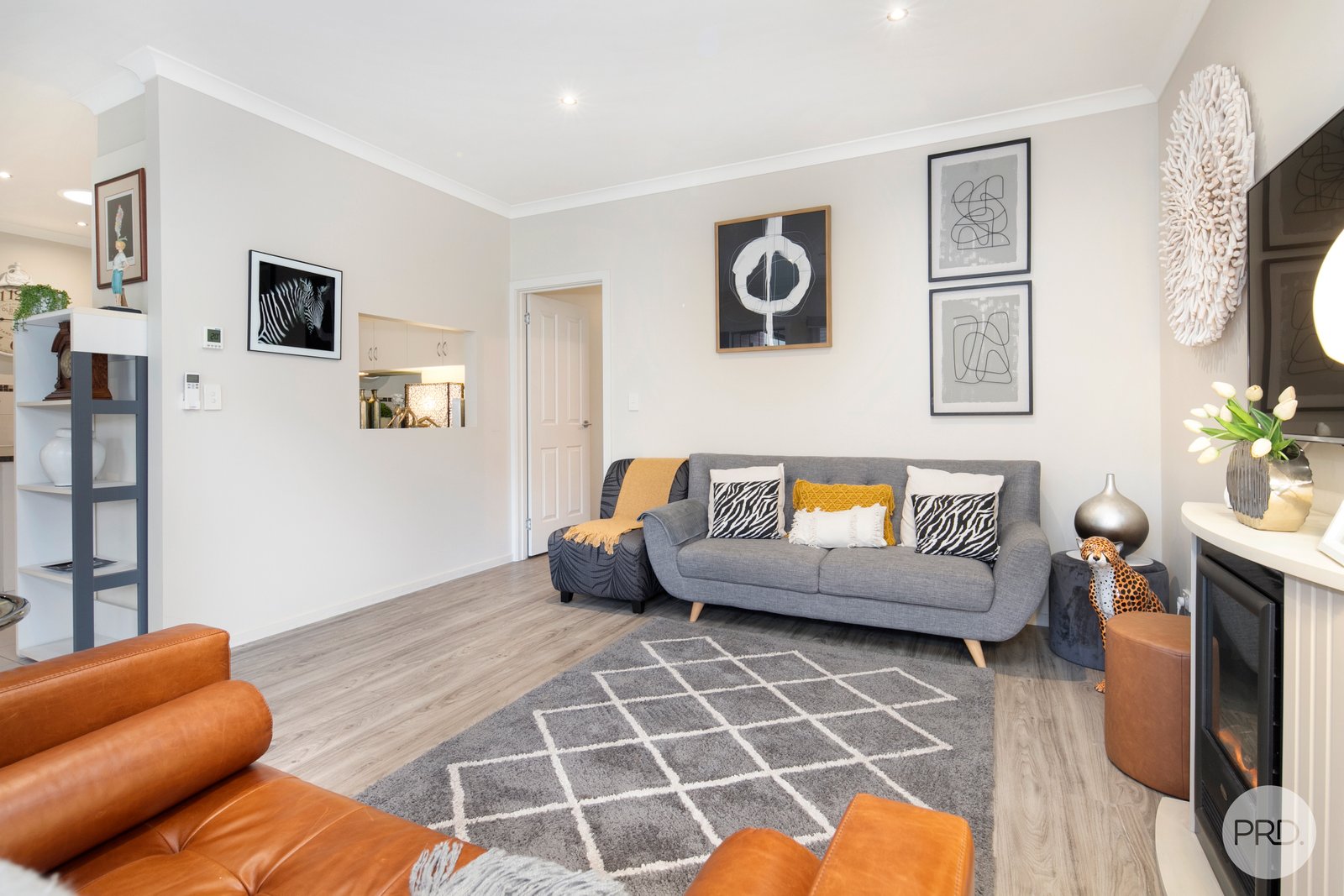 2/20 Steinfeld Street South GOLDEN POINT 4