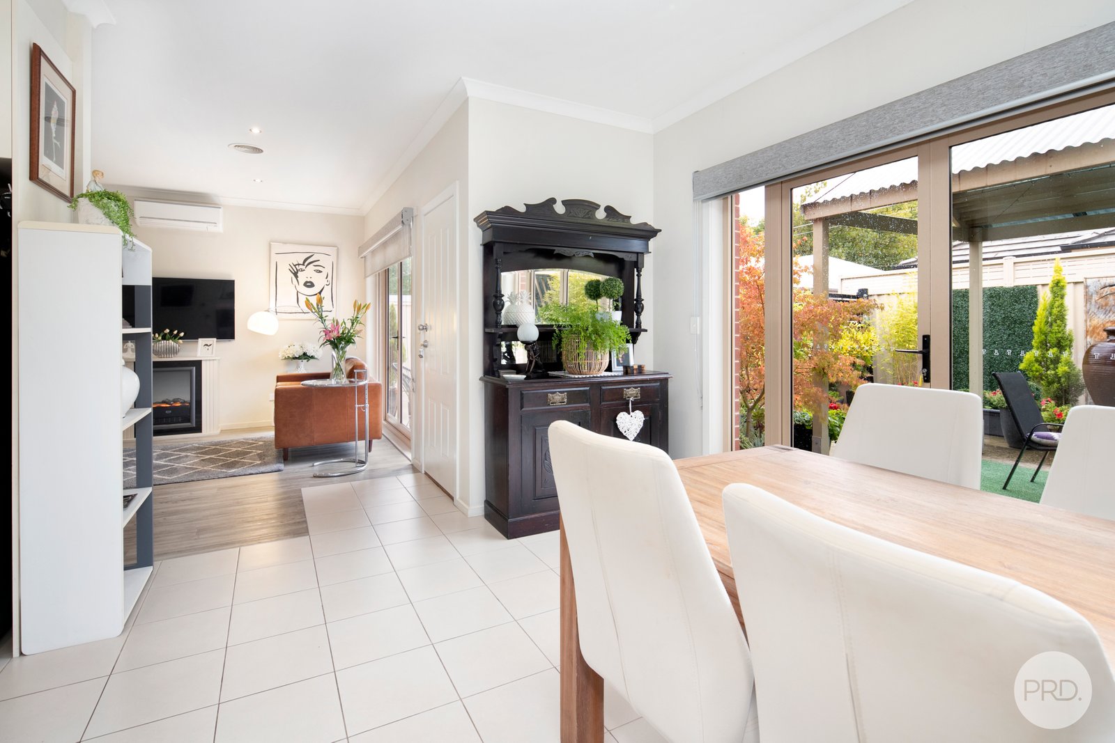 2/20 Steinfeld Street South GOLDEN POINT 8