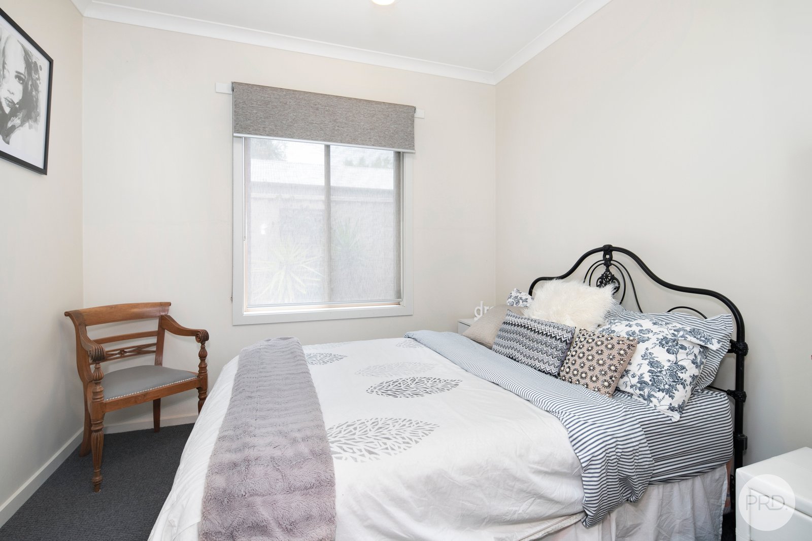 2/20 Steinfeld Street South GOLDEN POINT 13
