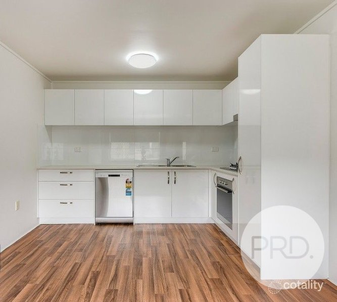 2/20 Surrey Street NUNDAH 3