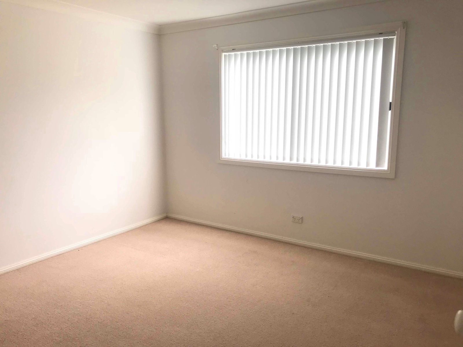 2/20 Trafalgar Street NELSON BAY 5