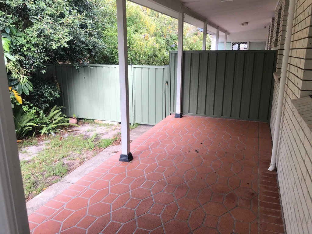 2/20 Trafalgar Street NELSON BAY 6