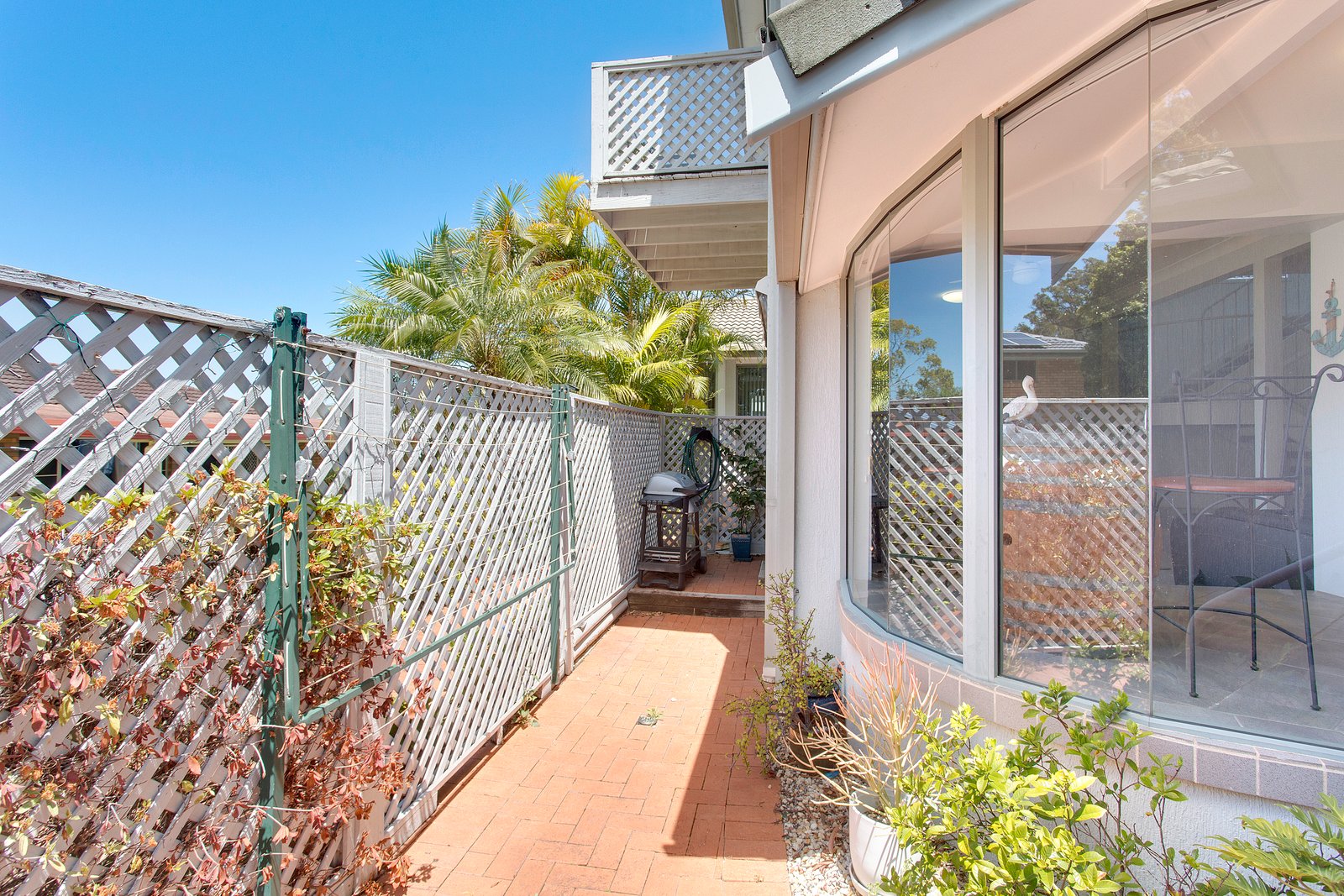 2/20 Tunis Street LAURIETON 13