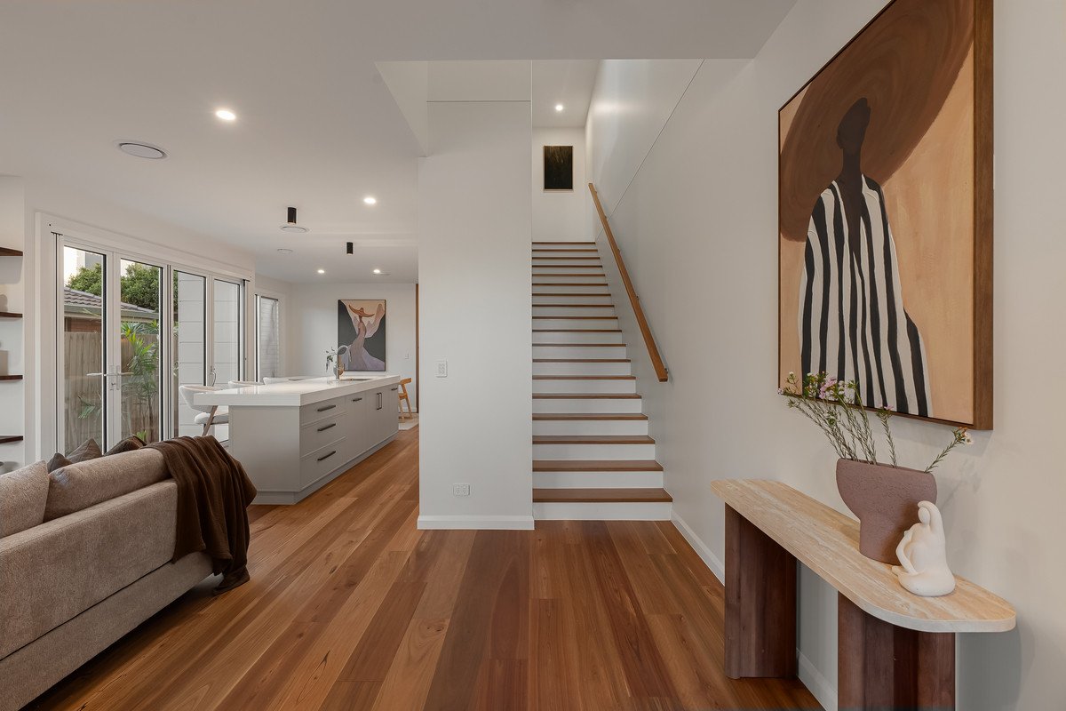 2/20 Walker Avenue Palm Beach 2