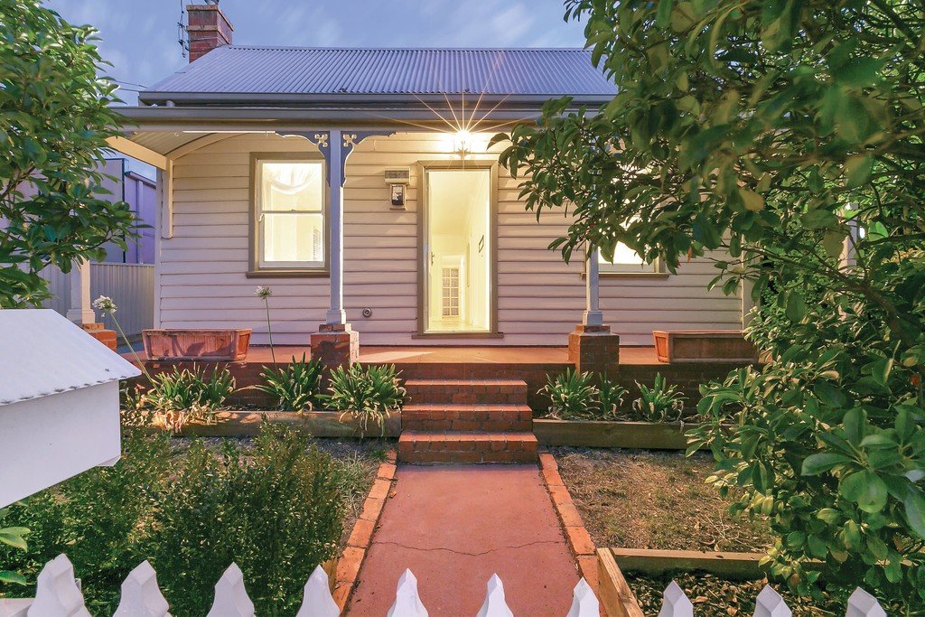220 York Street BALLARAT EAST 1