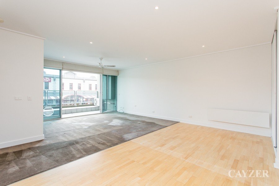 Gallery: 2/200 Bay Street