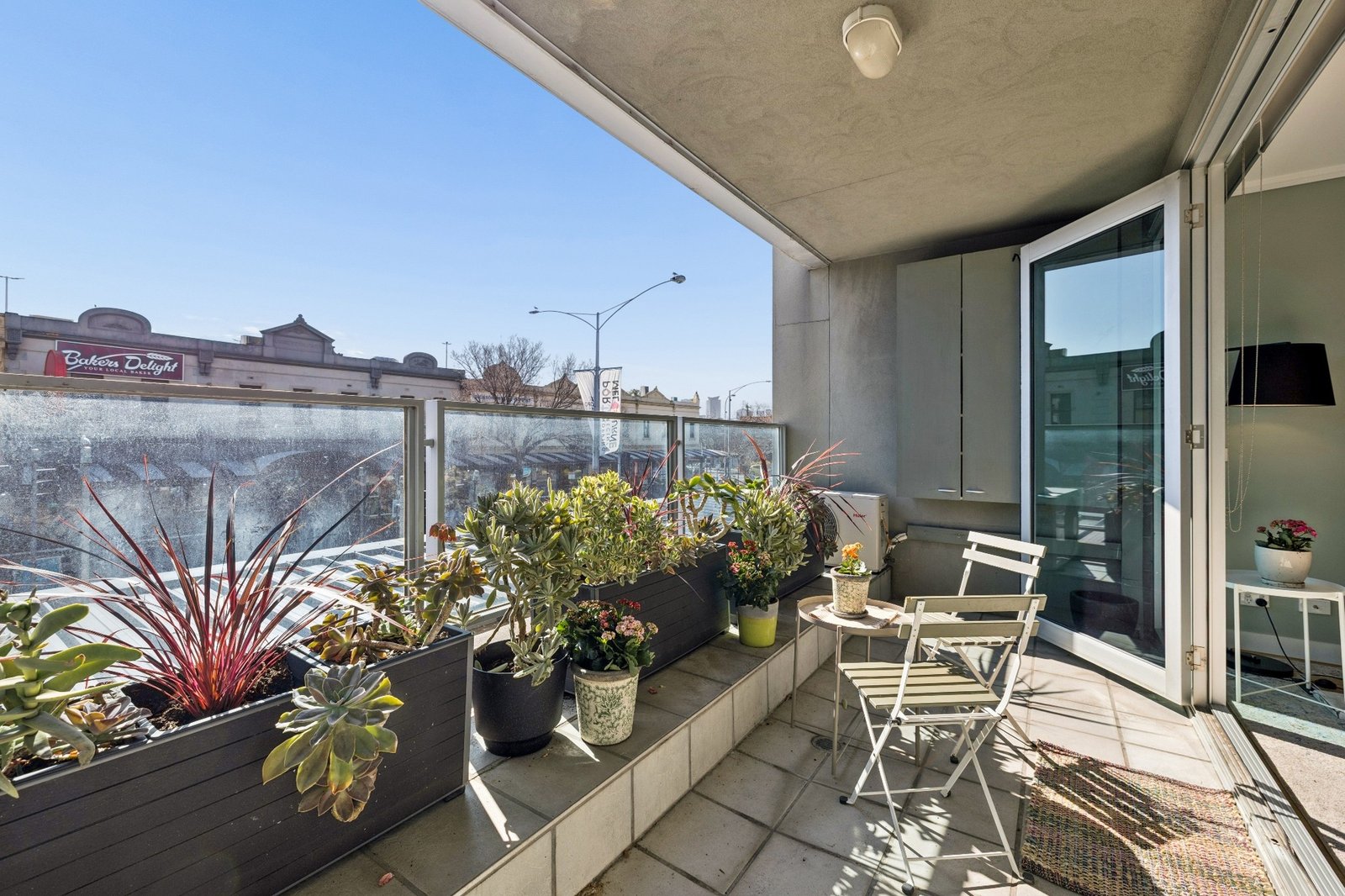 Gallery: 2/200 Bay Street