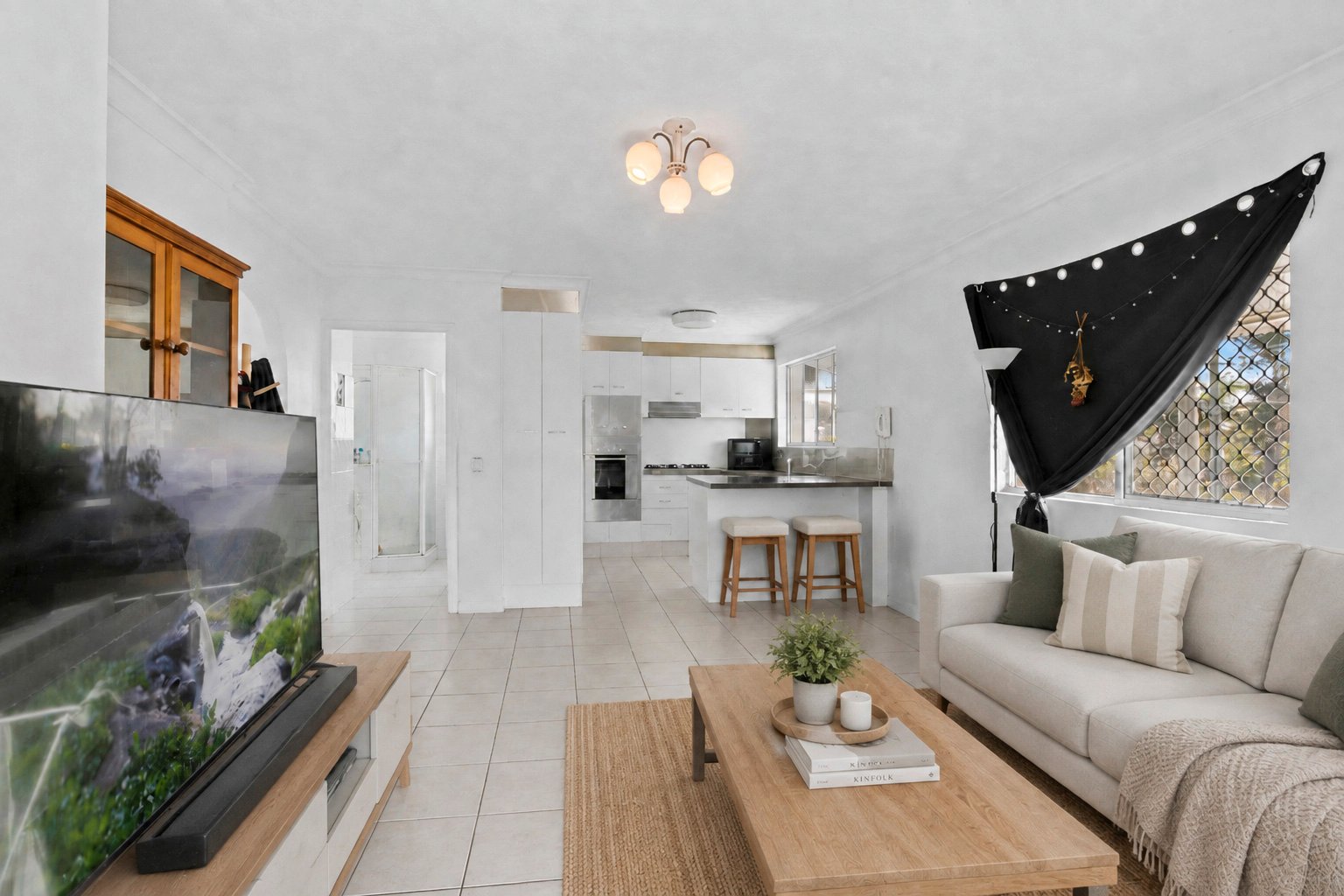 2/200 Kennedy Drive TWEED HEADS WEST 2