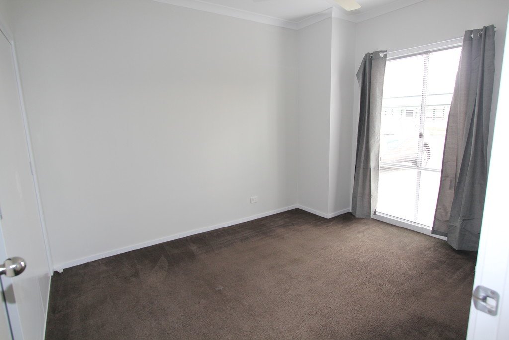 2/201 Humffray Street South BAKERY HILL 3