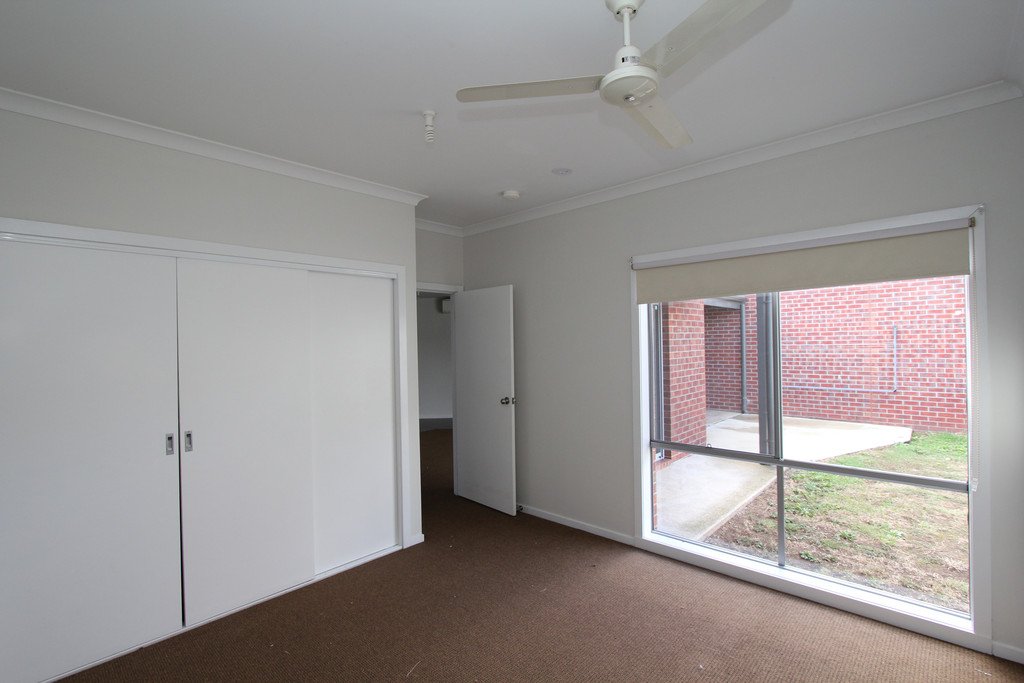 2/201 Humffray Street South BAKERY HILL 6