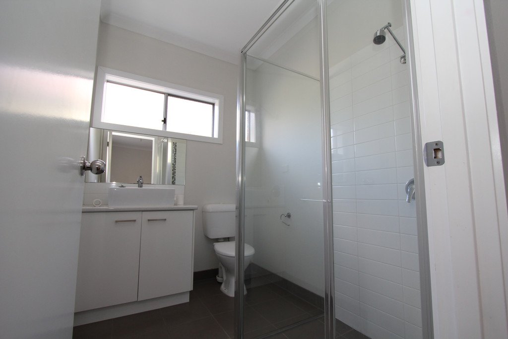 2/201 Humffray Street South BAKERY HILL 11