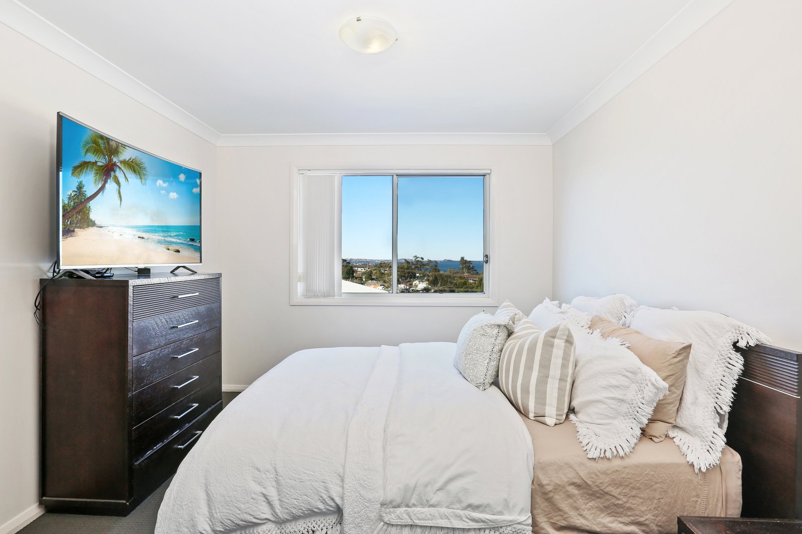 2/201 Wyndarra Way KOONAWARRA 5