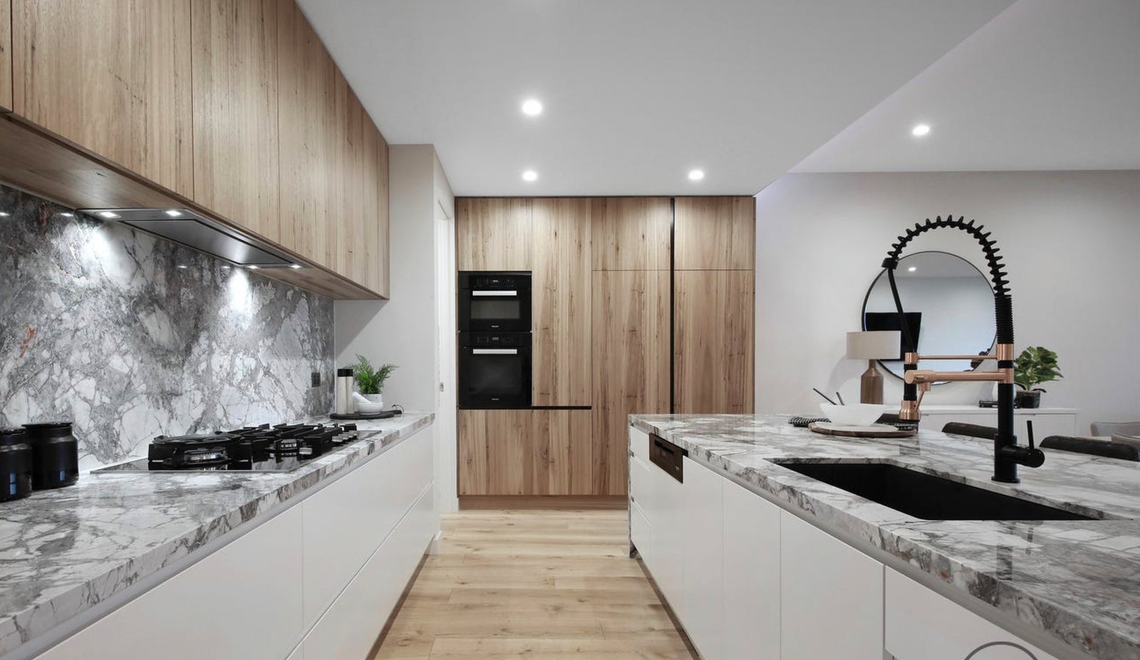 Gallery: 2/203 Mckinnon Road