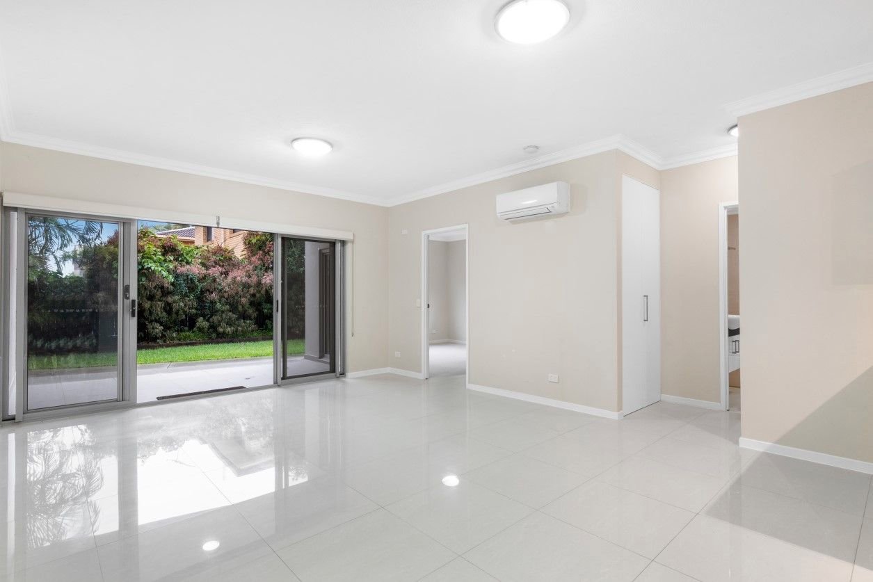 2/203 Melton Rd  NUNDAH 4