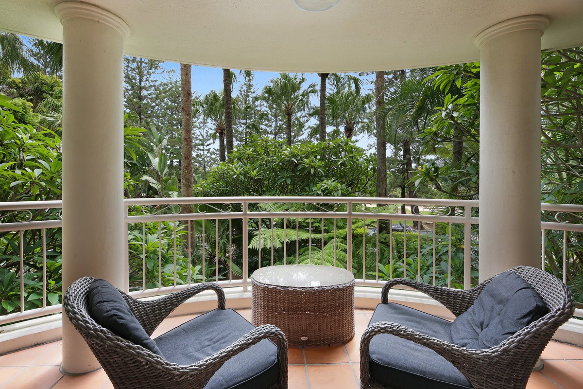2203/220 The Esplanade Burleigh Heads 19