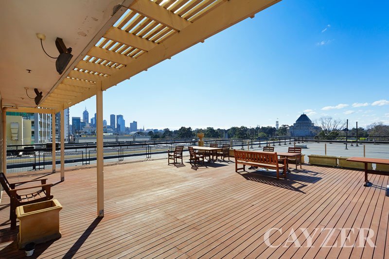 Gallery: 220/370 St Kilda Road