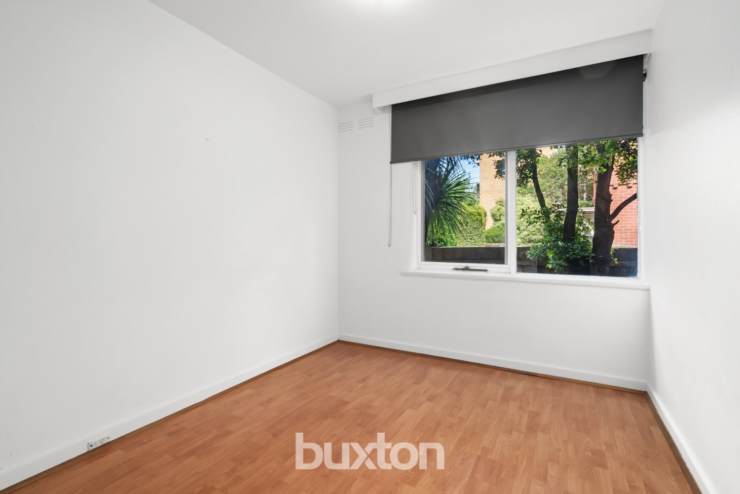 Gallery: 2/205 Dandenong Road