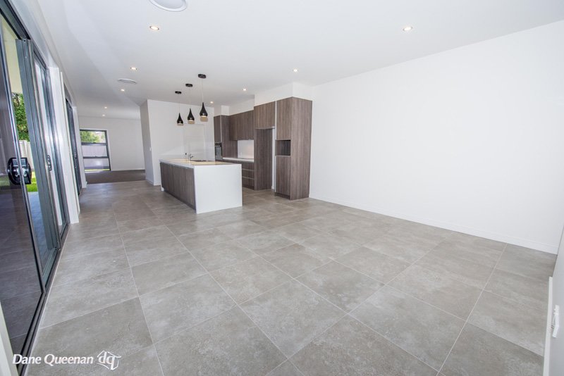 2/205 Rocky Point Road FINGAL BAY 5