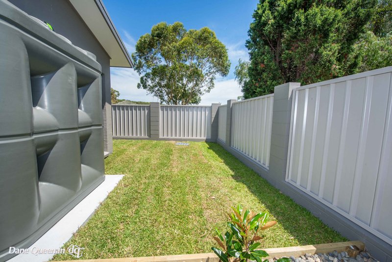 2/205 Rocky Point Road FINGAL BAY 23