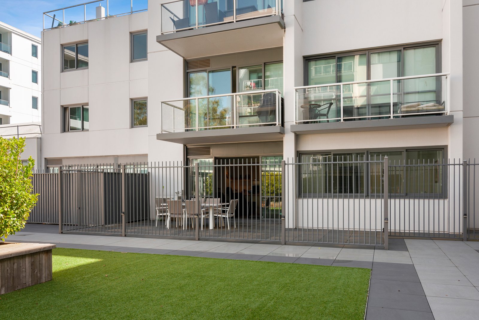 2205/2 Yarra Street, Geelong VIC 3220 - Buxton 2023