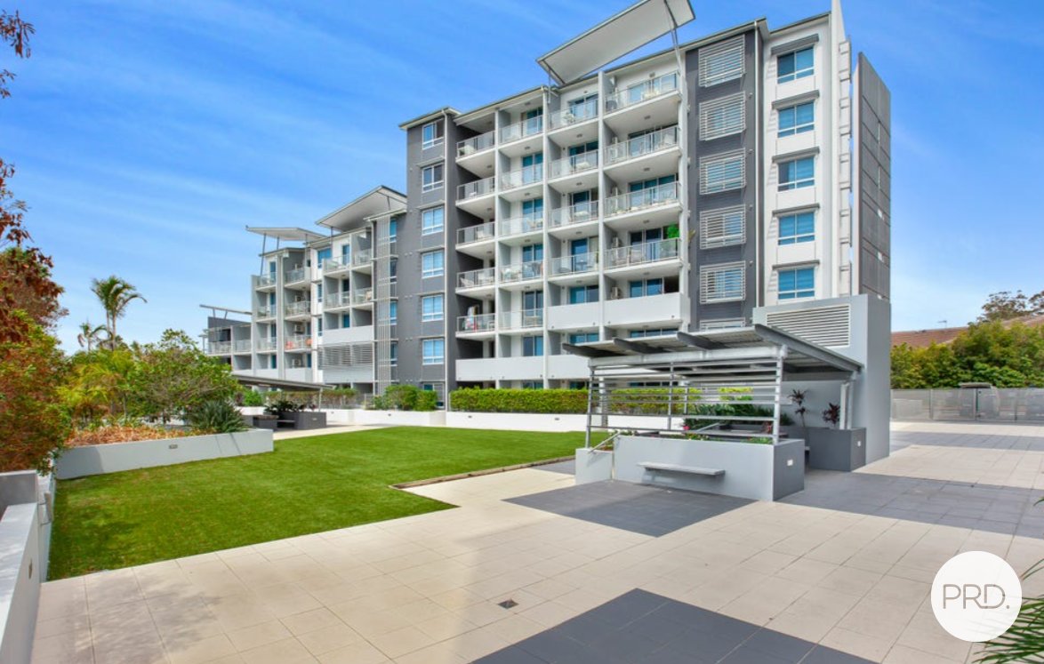 2205A/3 Main Street VARSITY LAKES 1